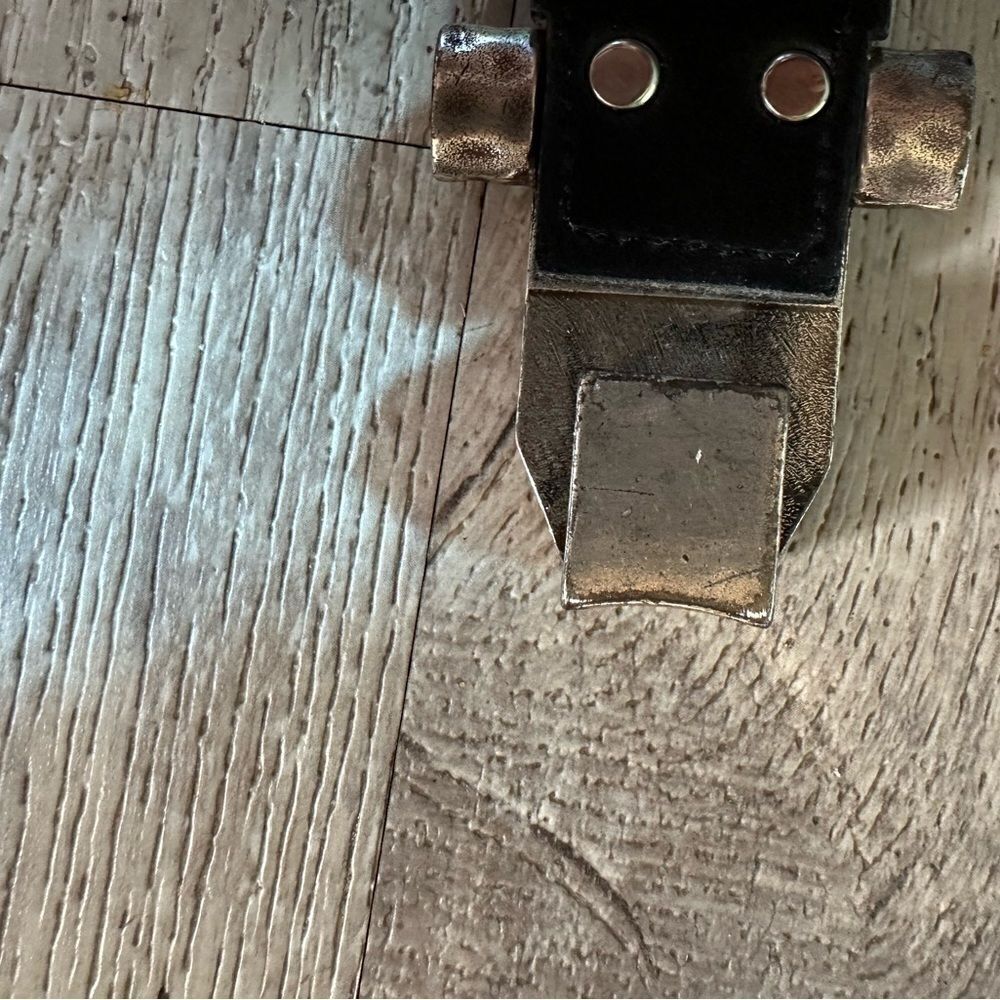 Coldwater Creek Adjustable Leather Belt - Picture 6 of 8